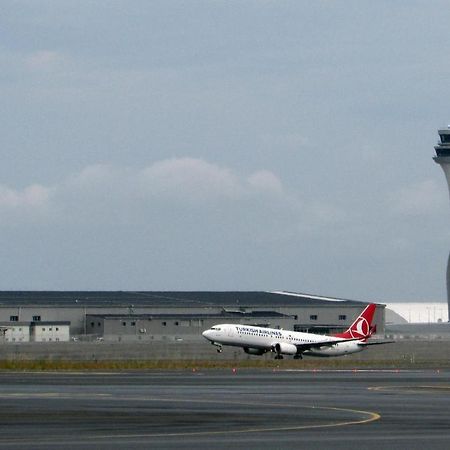 Neighbor Airport Apartment Tayakadin エクステリア 写真