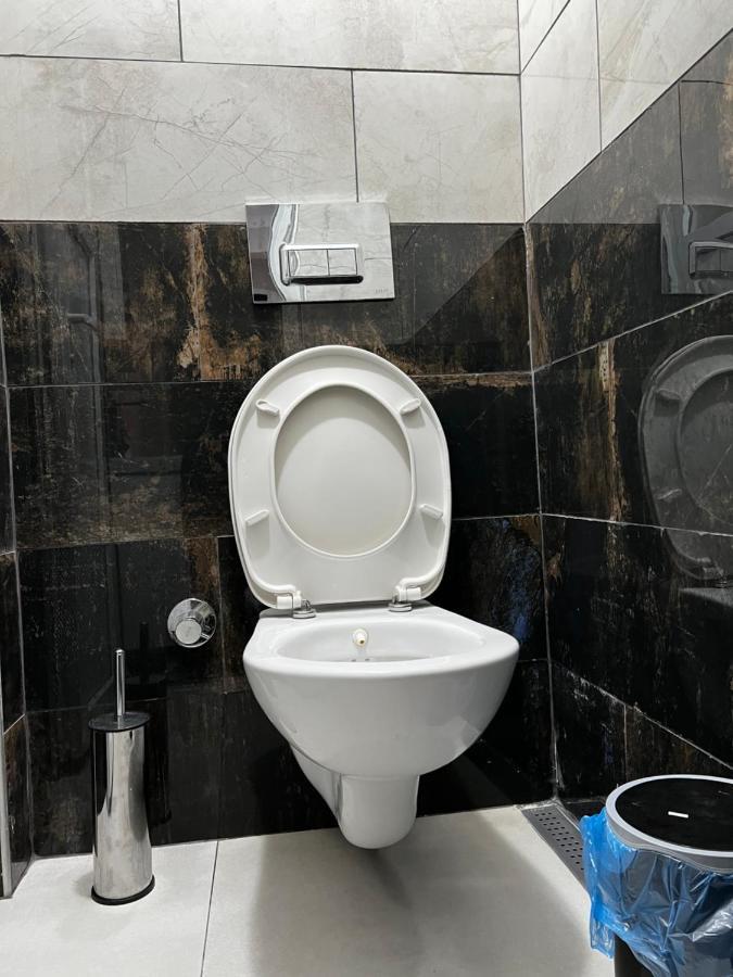 Neighbor Airport Apartment Tayakadin エクステリア 写真